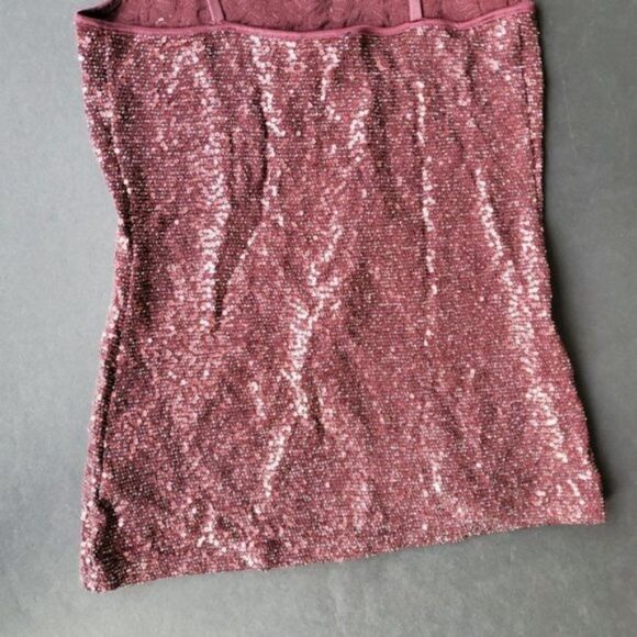 💍Express Maroon Sequin Tank - Picture 8 of 8